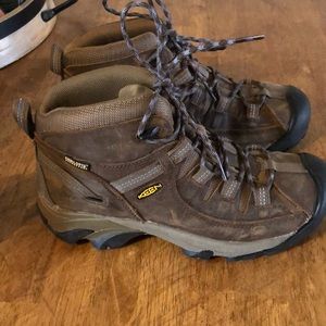 Keen Hiking Boots